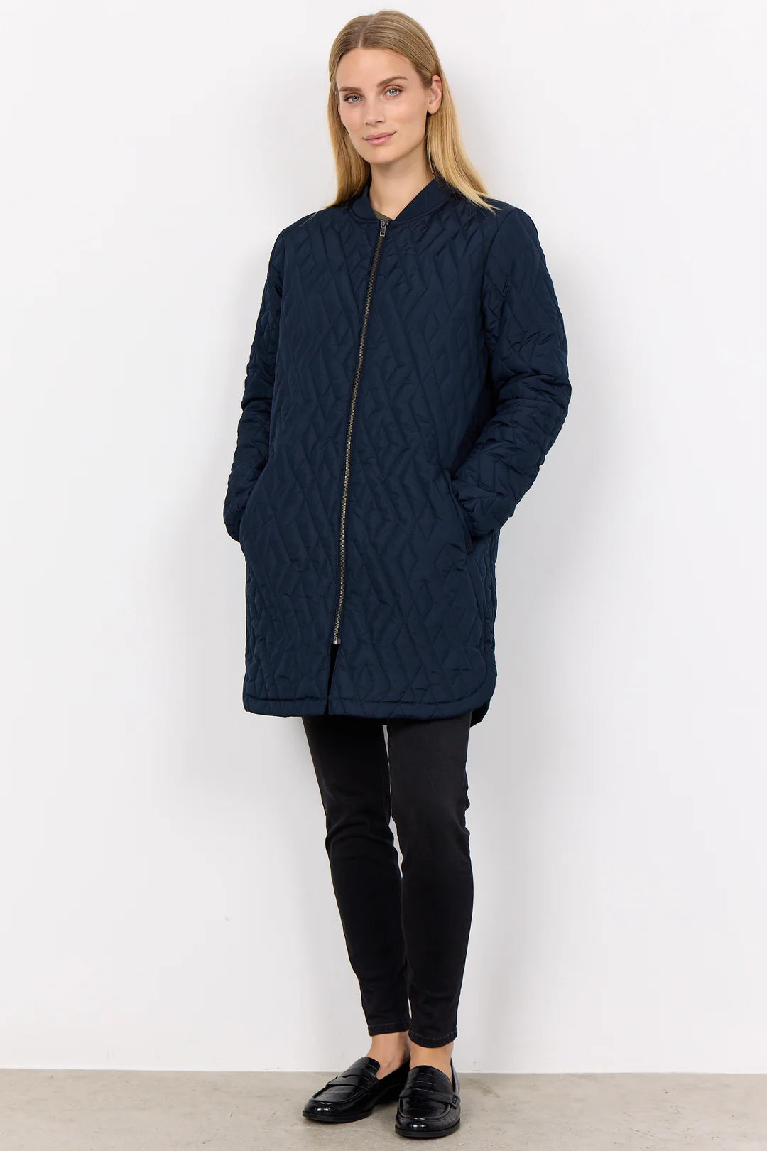 The Éloane Quilted Coat